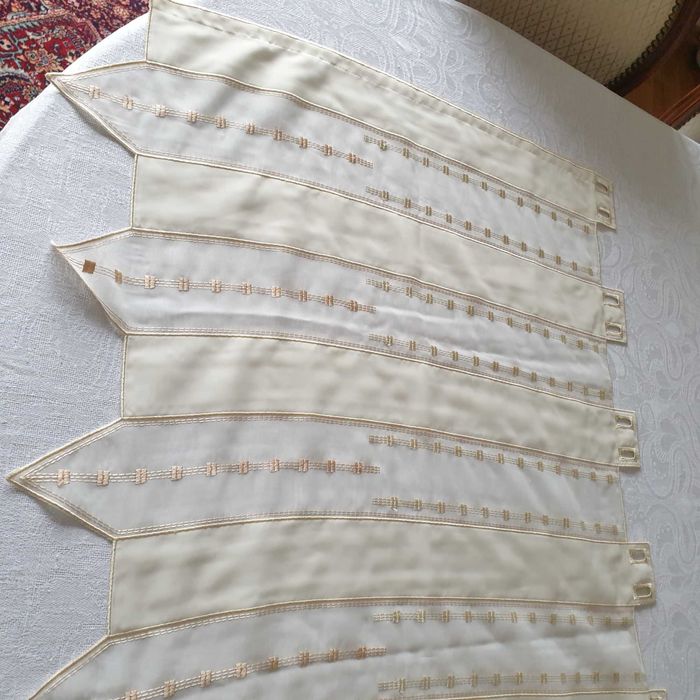 Super okazja unikatowe firanki z haftem firmy RUNOTEX