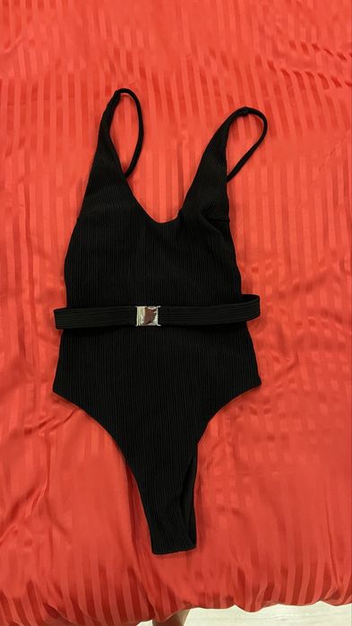 Купальник черный новый