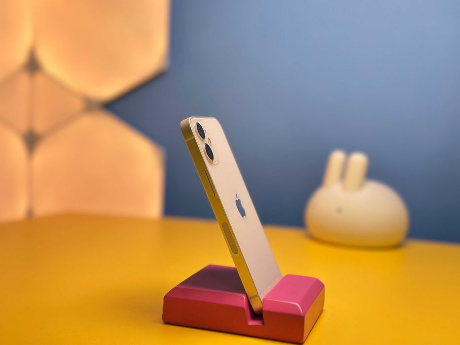 Смартфон Apple iPhone 12 Mini 64GB White (135354) Б/У З ГАРАНТІЄЮ
