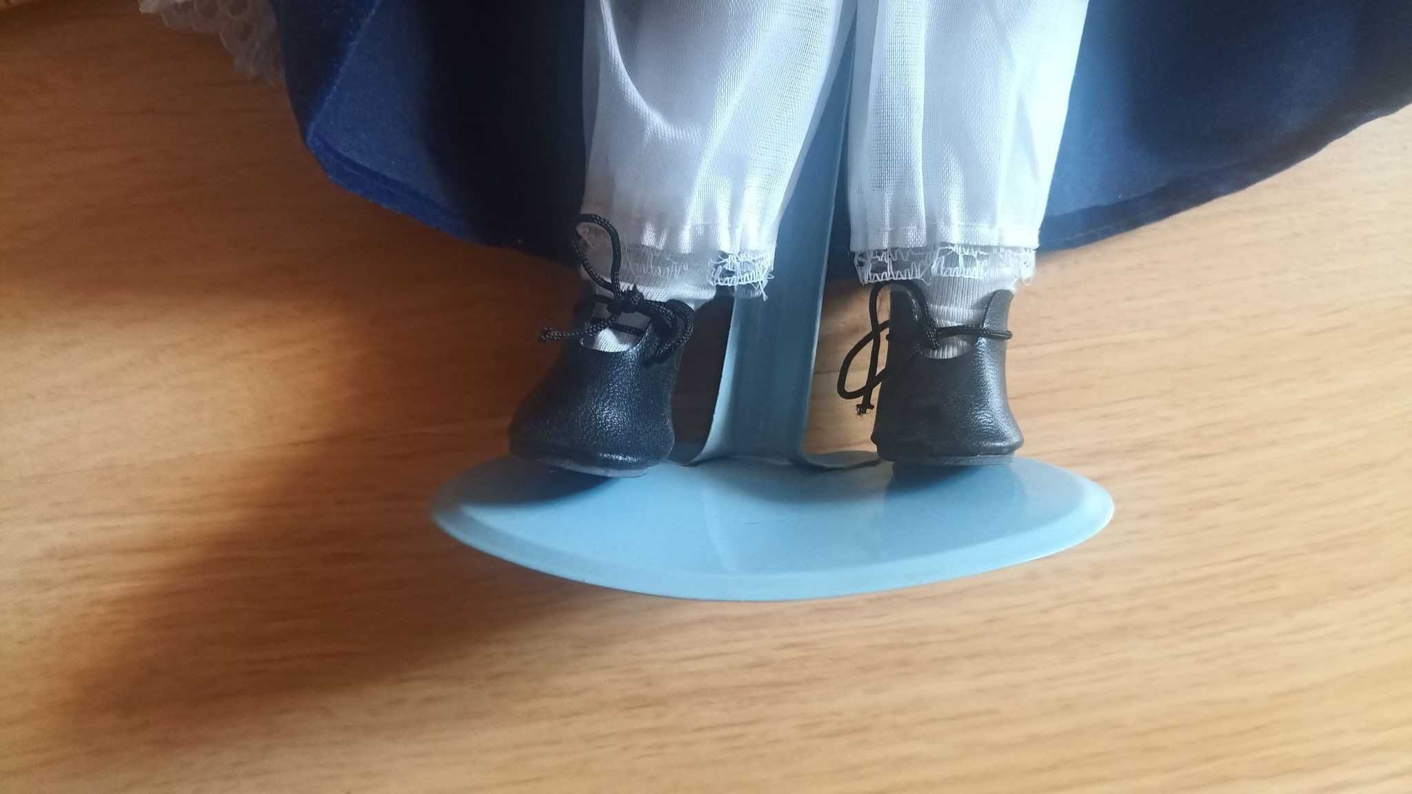 Porcelanowa lalka ceramiczna wiktoriańska z ceramiki dla dziewczynek
