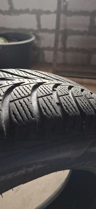 Продам зимнюю резину R15