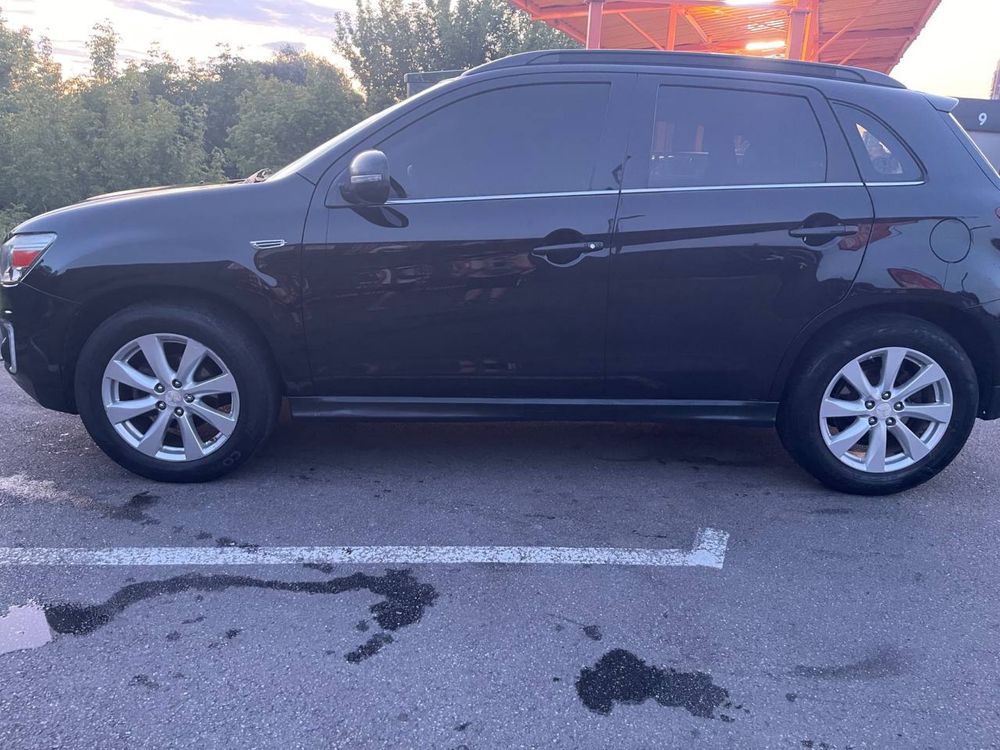 Mitsubishi outlander sport 2015