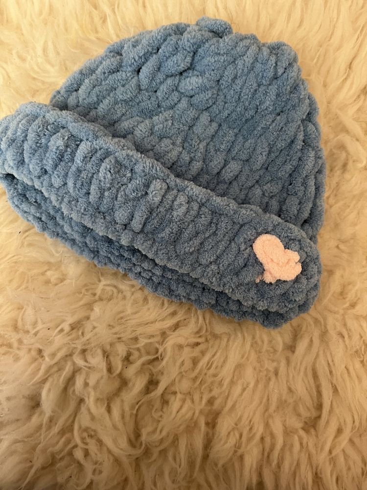 Шапка з alize puffy