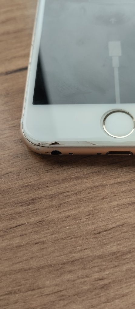 Iphone 6S A1688 (під відновлення)
