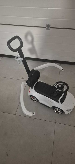 Mercedes autko jeździk pchacz odpychacz muzyka