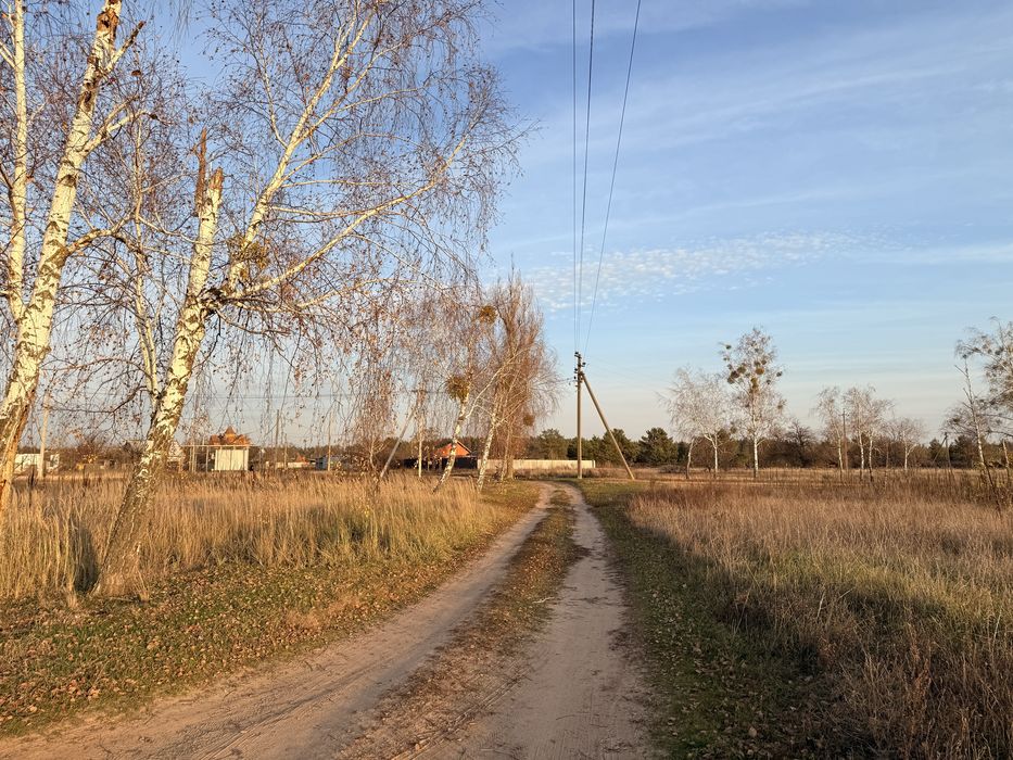 22 сот біля канала з рибою газ в 5 метрах до столиці 25км біля моря