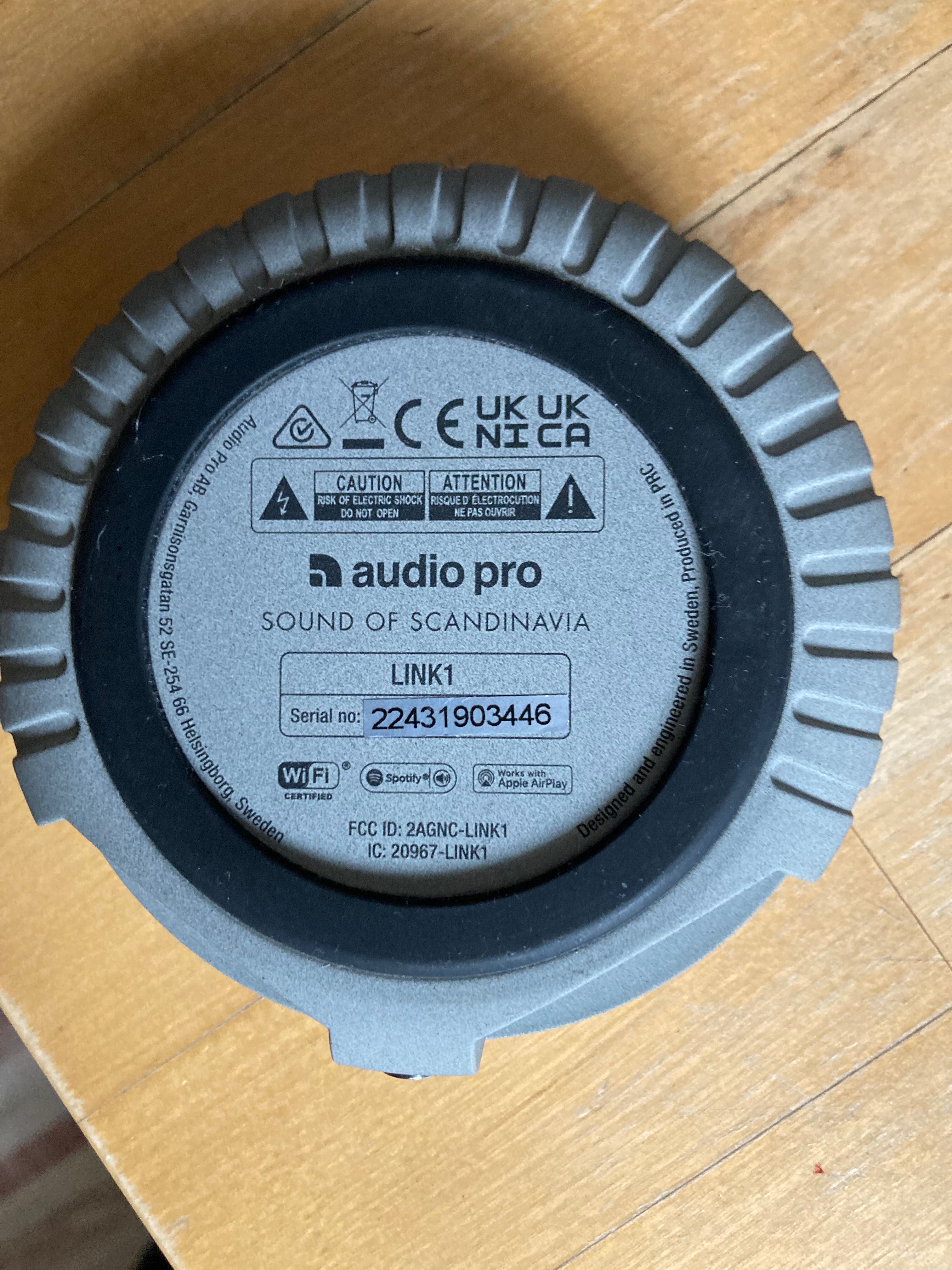 Sprzedam amplituner Denon AVR 1908 stan jak nowy