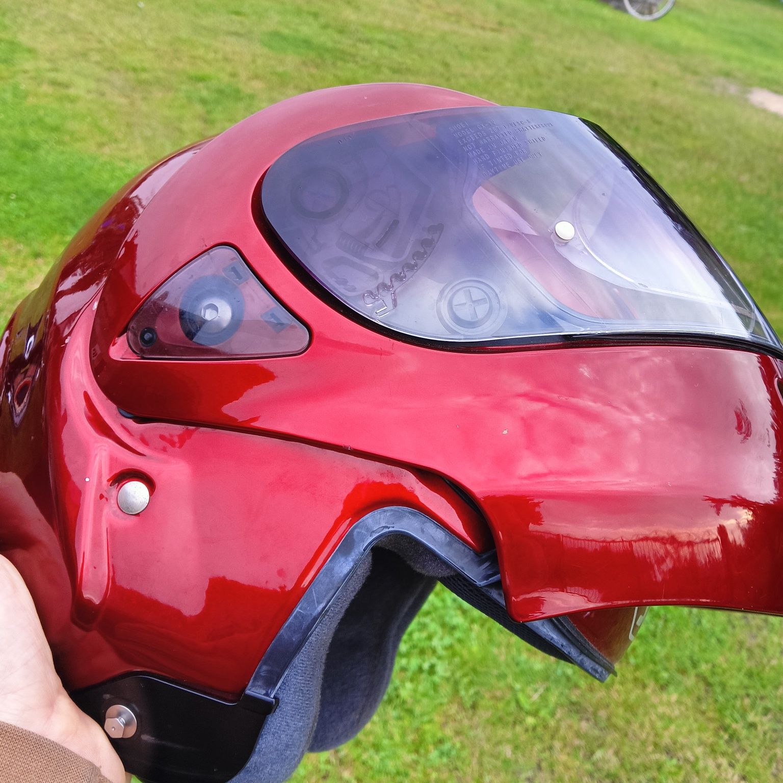 Sprzedam kask  motocyklowy szczękowy SHOEI