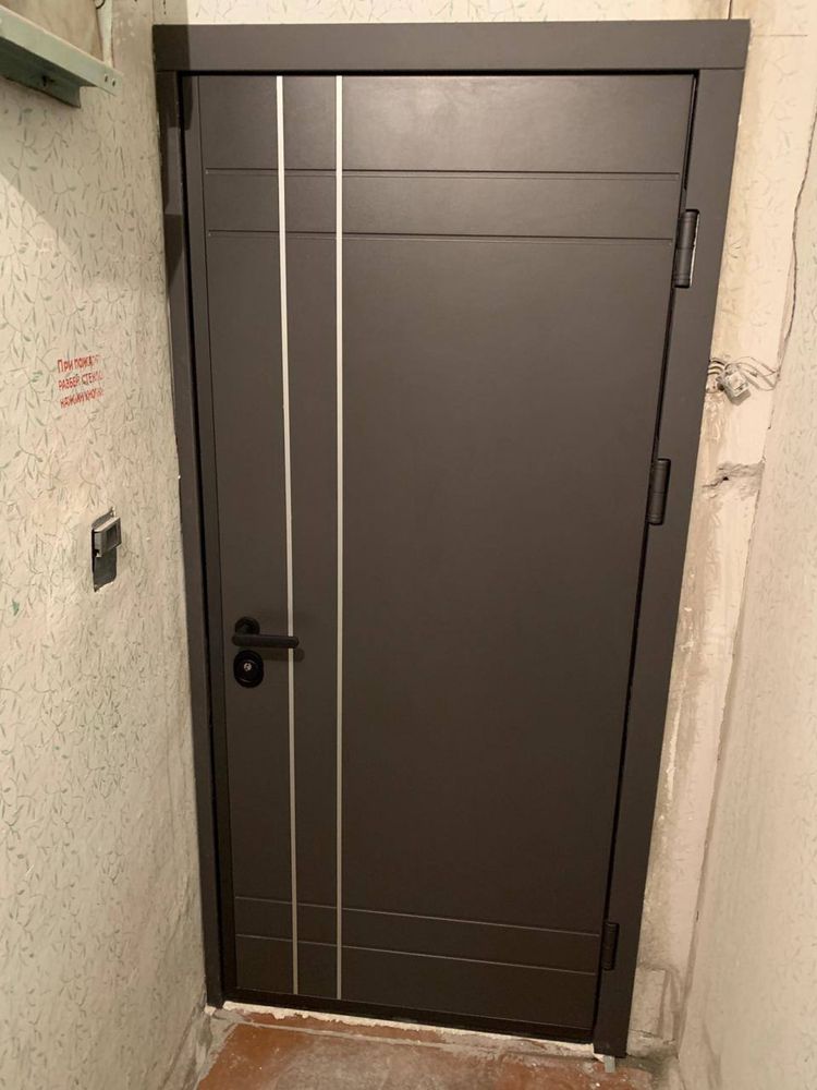 3 кімната квартира, без меблів, Барабашова 40,