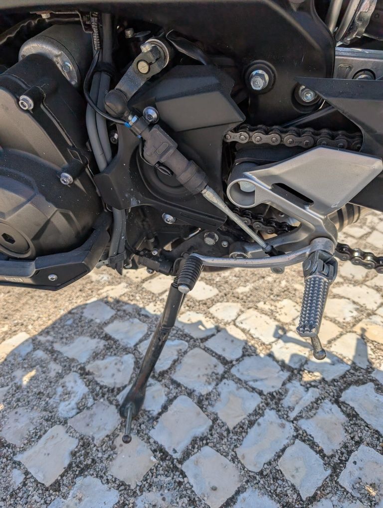 Yamaha XSR 900 como novo