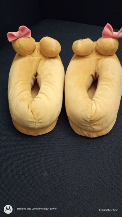 Kapcie damskie Pou rozmiar 40/41