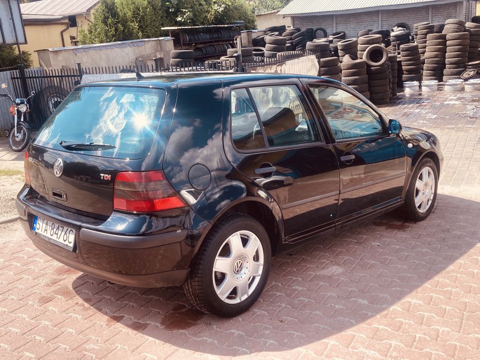 sprzedam pieknego vw golf4 1.9tdi 101 km 5drzwi klimatronik