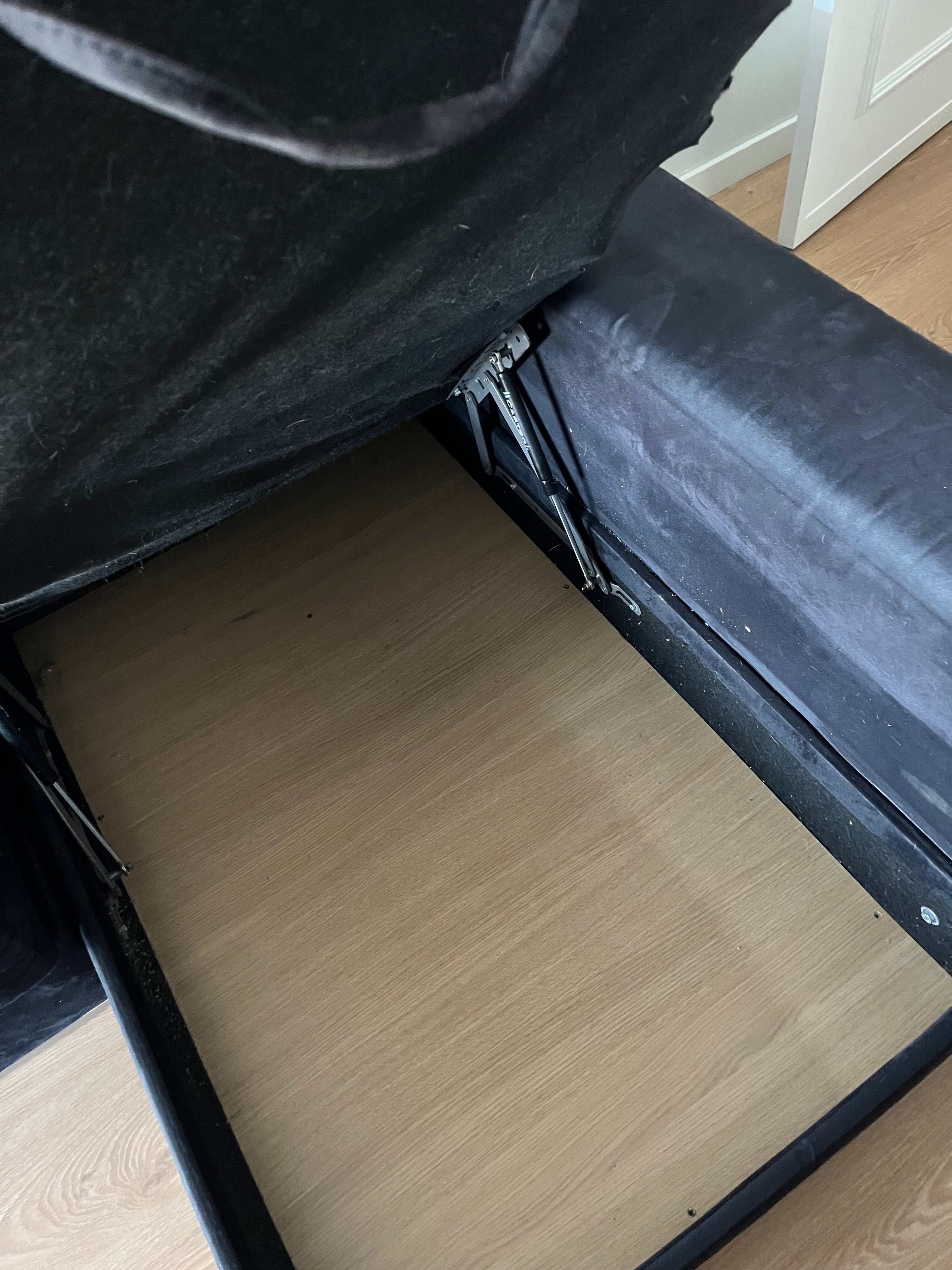 Sofá com chaise longue