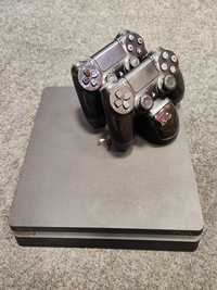 PlayStation4  2 kontrolery