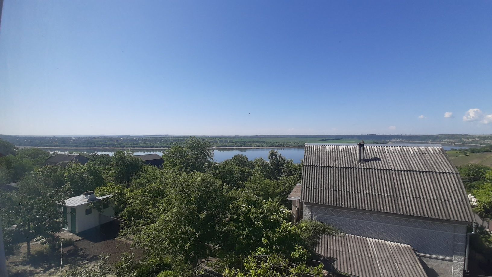 Продається дача в с.Устя