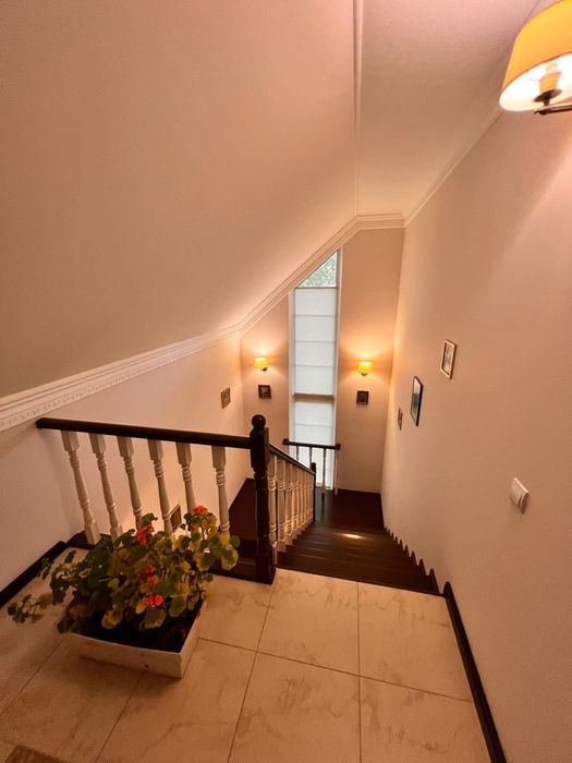 Продається неймовірний будинок неподалік від Центрального парку!