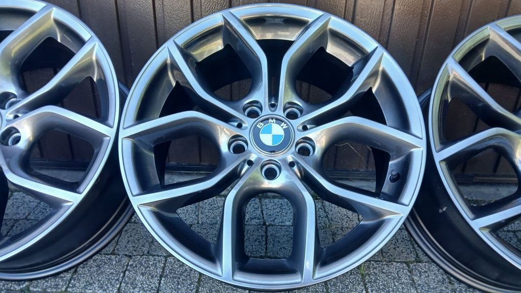 18" BMW oryginal 5x120  8j et43  E90 X1 X3 E60 Xdrive F10 F30 Idealne