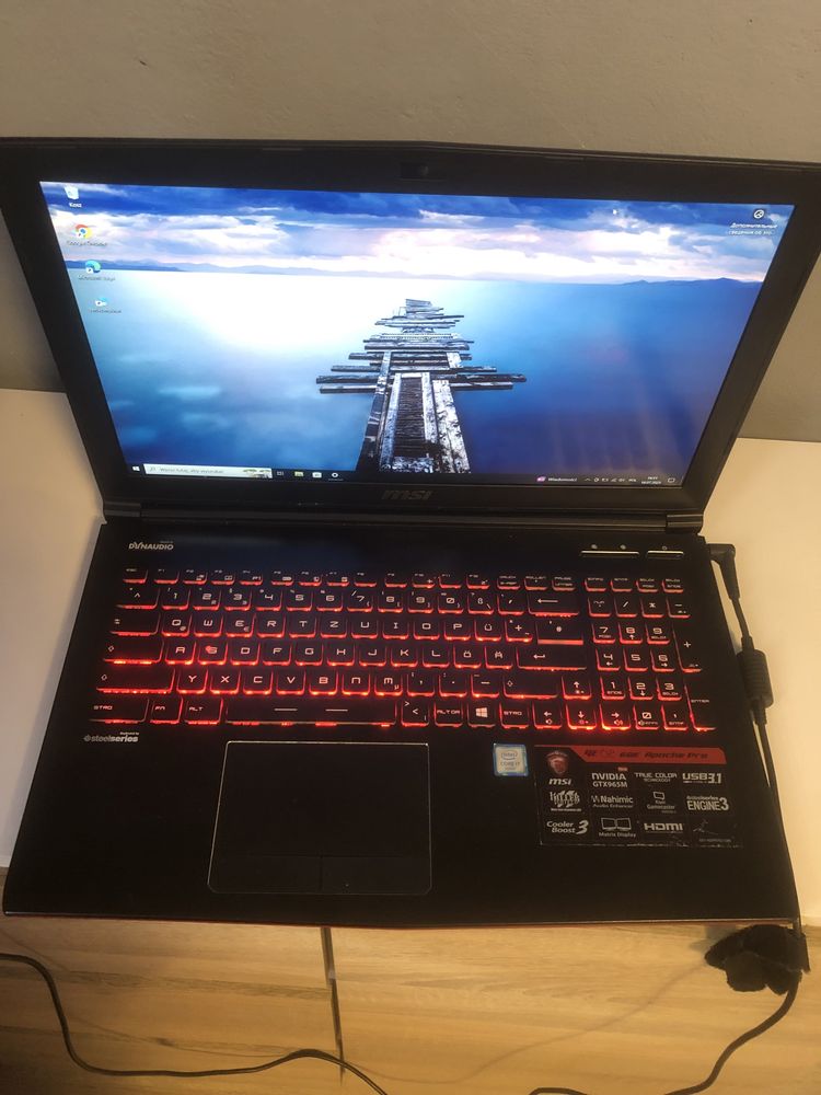 Laptop MSI MS-16J5