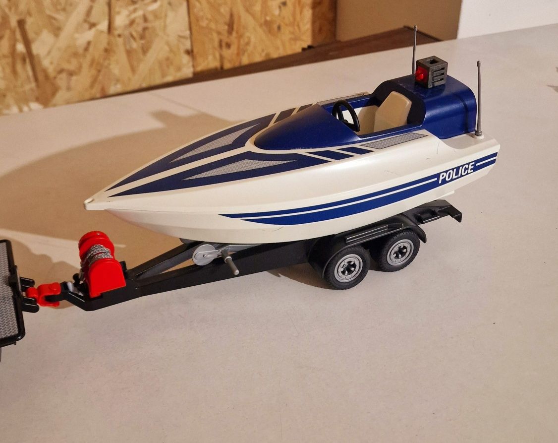 Carro da polícia playmobil