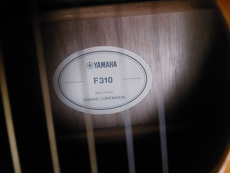 Акустична гітара YAMAHA F310.