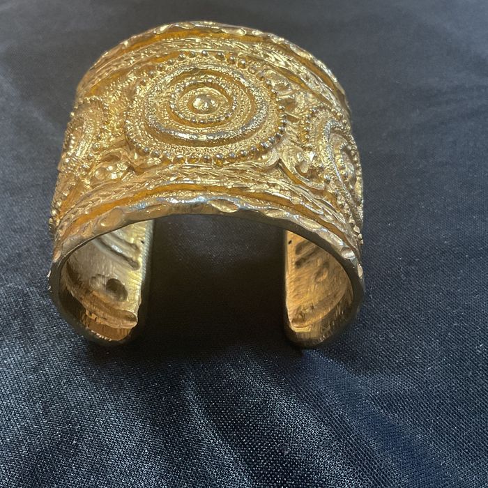 Pulseira metal vintage lindíssima 6 cm