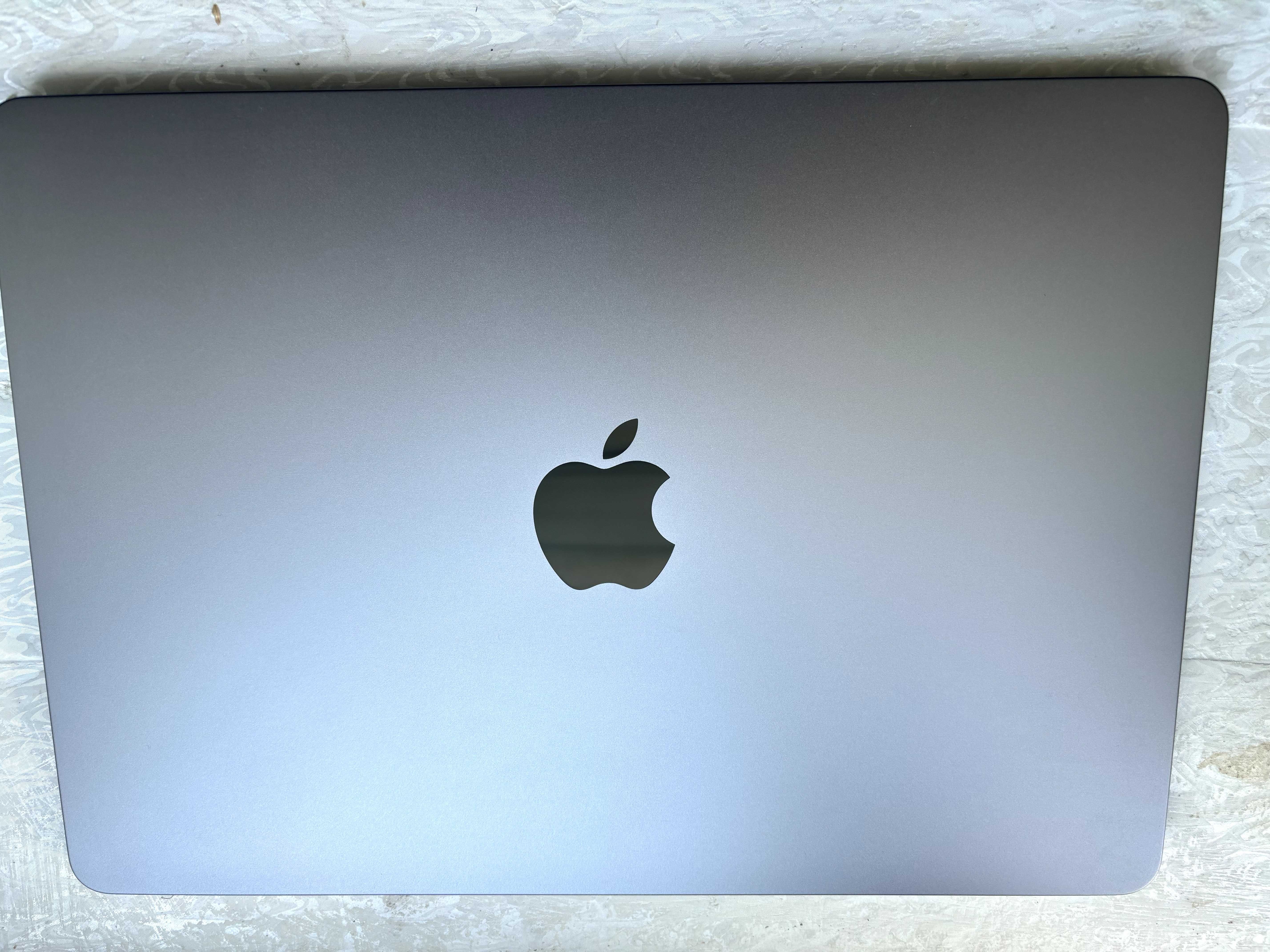 MacBook Air 13.6 2022 (m2/8/512) недорого