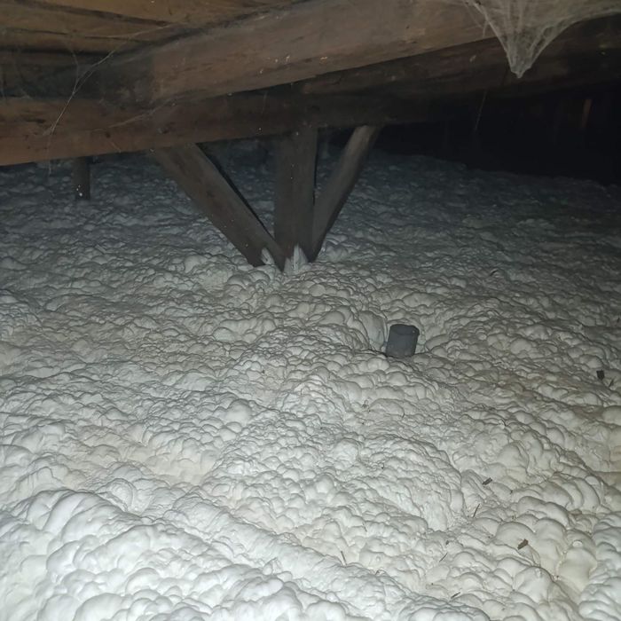 Piana PUR - ocieplenia dachów i stropów - Czyste powietrze