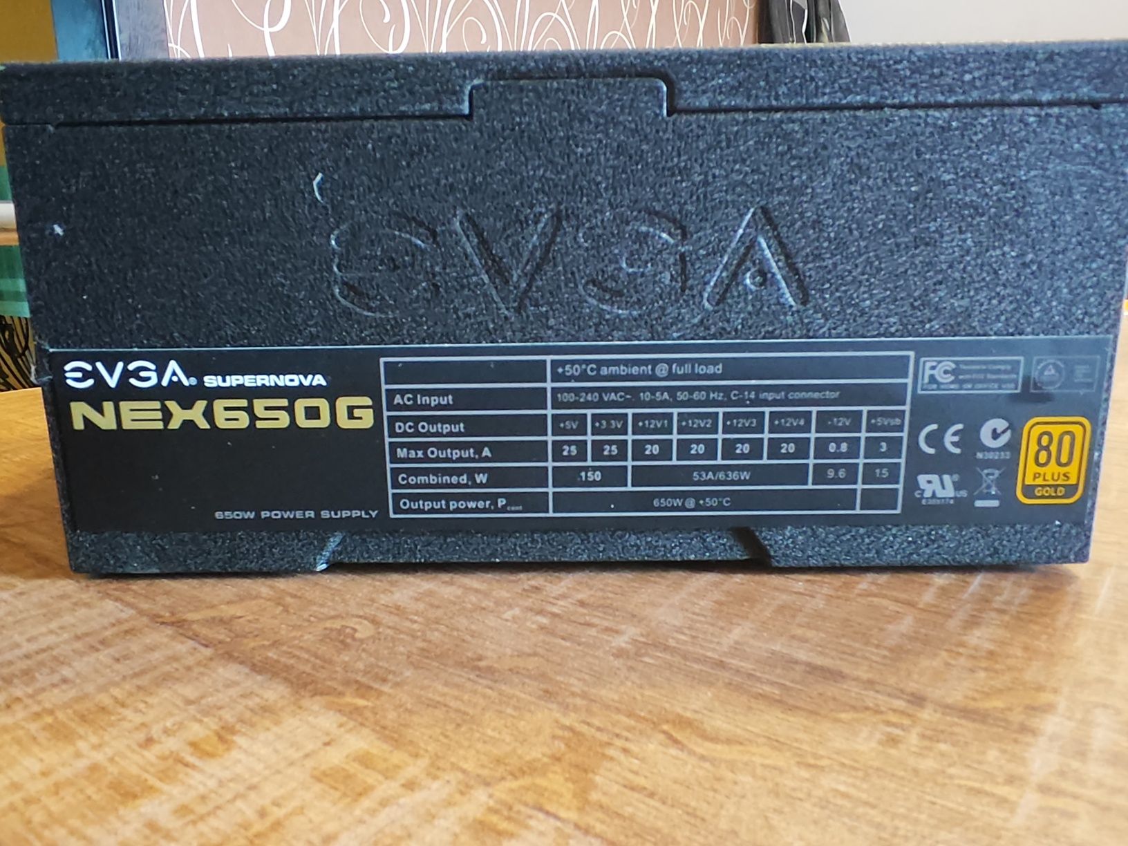 Блок живлення EVGA SuperNOVA NEX650G 650W Gold