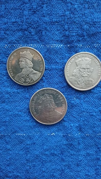 Монеты из серии польские короли