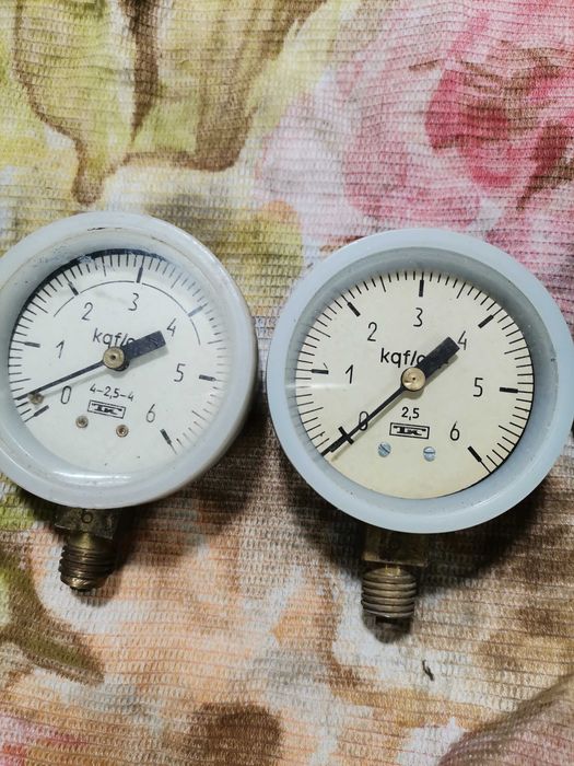 Манометры новые и бывшие в употреблении.