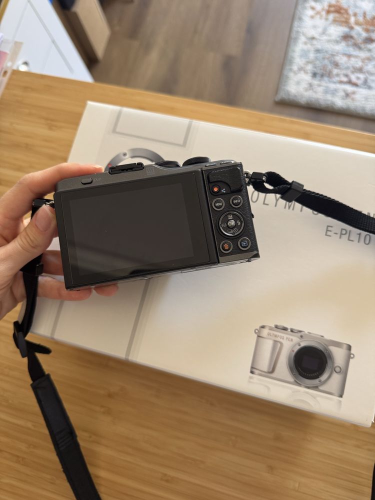 Olympus PEN E- PL 10