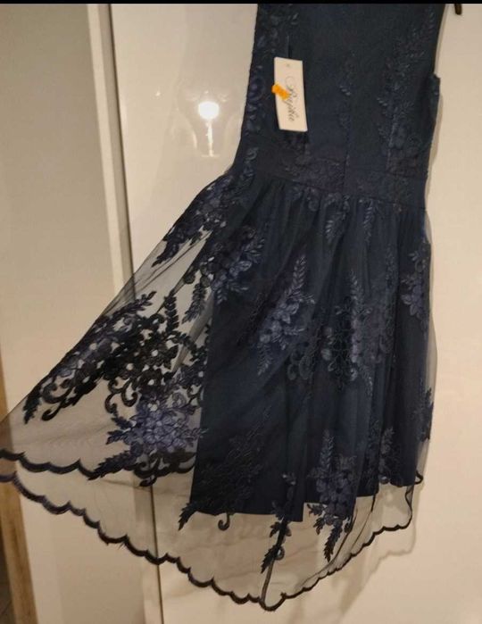 Piękna sylwestra sukienka Nowa