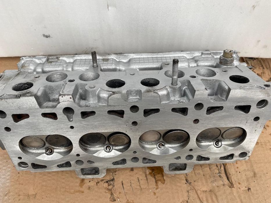 Головка блока цилиндров ваз 1118 1119 2112 2108 21083 2109 2110 ГБЦ