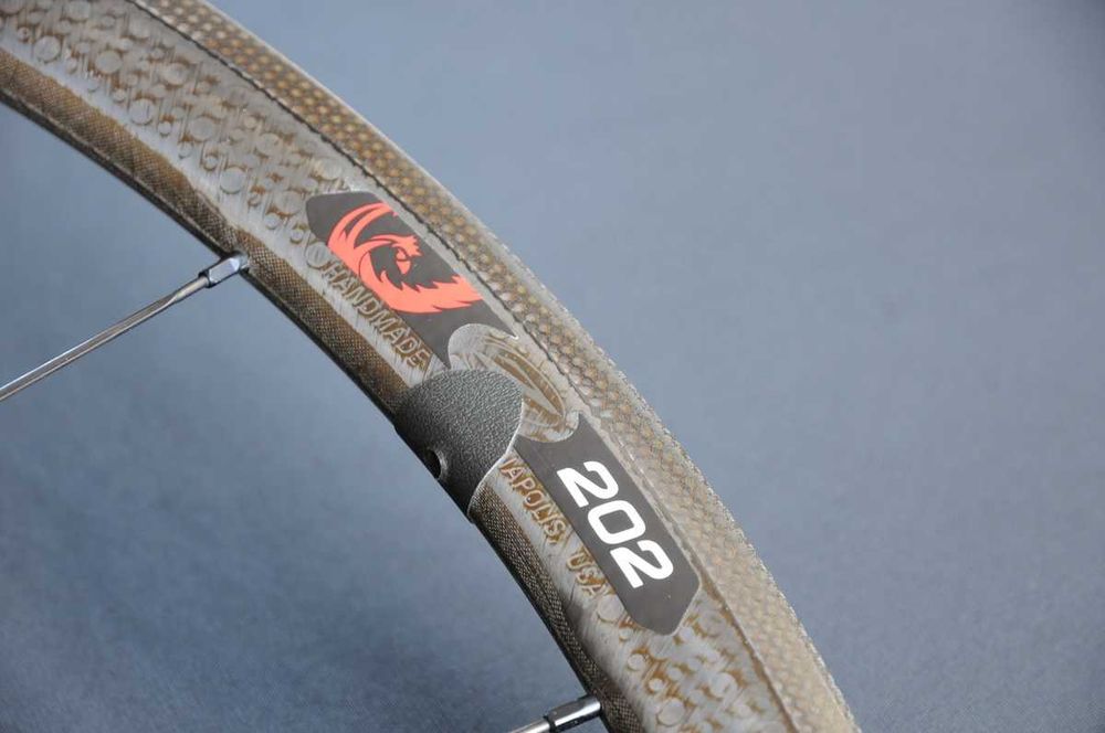 koła szosowe ZIPP 303 i ZIPP 202 CARBON, 700C, komplet, stan SUPER !!!