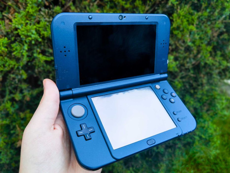 Гиковская Nintendo New 3DS XL Metallic Blue (96 игры, 64ГБ)