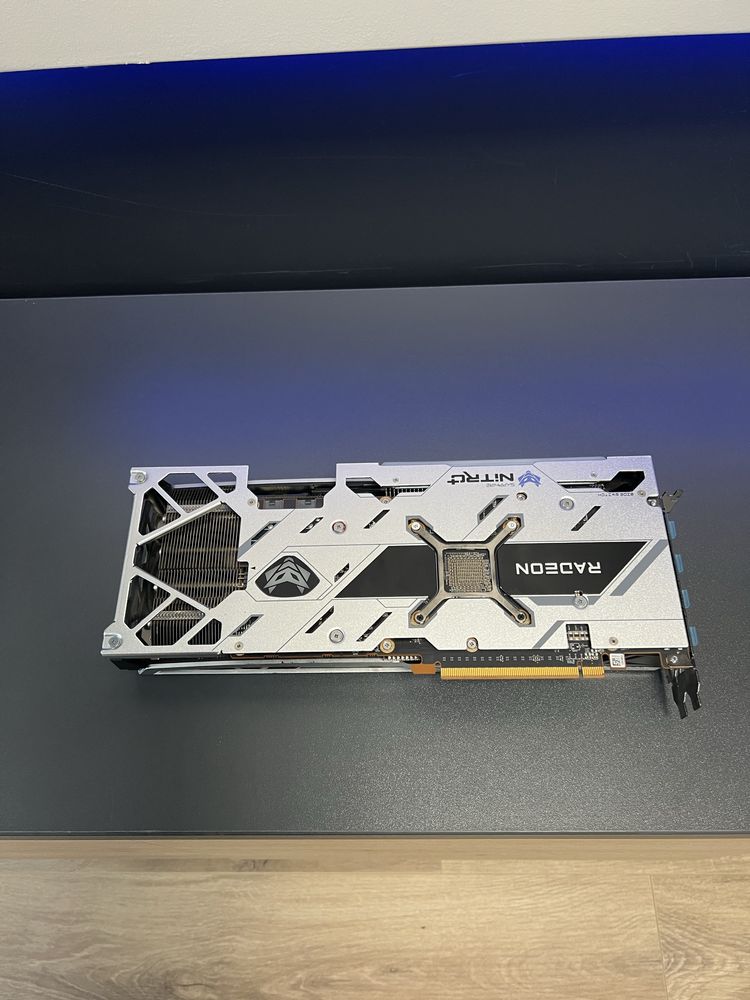 Amd Radeon RX 6700 XT Sapphire Nitro+