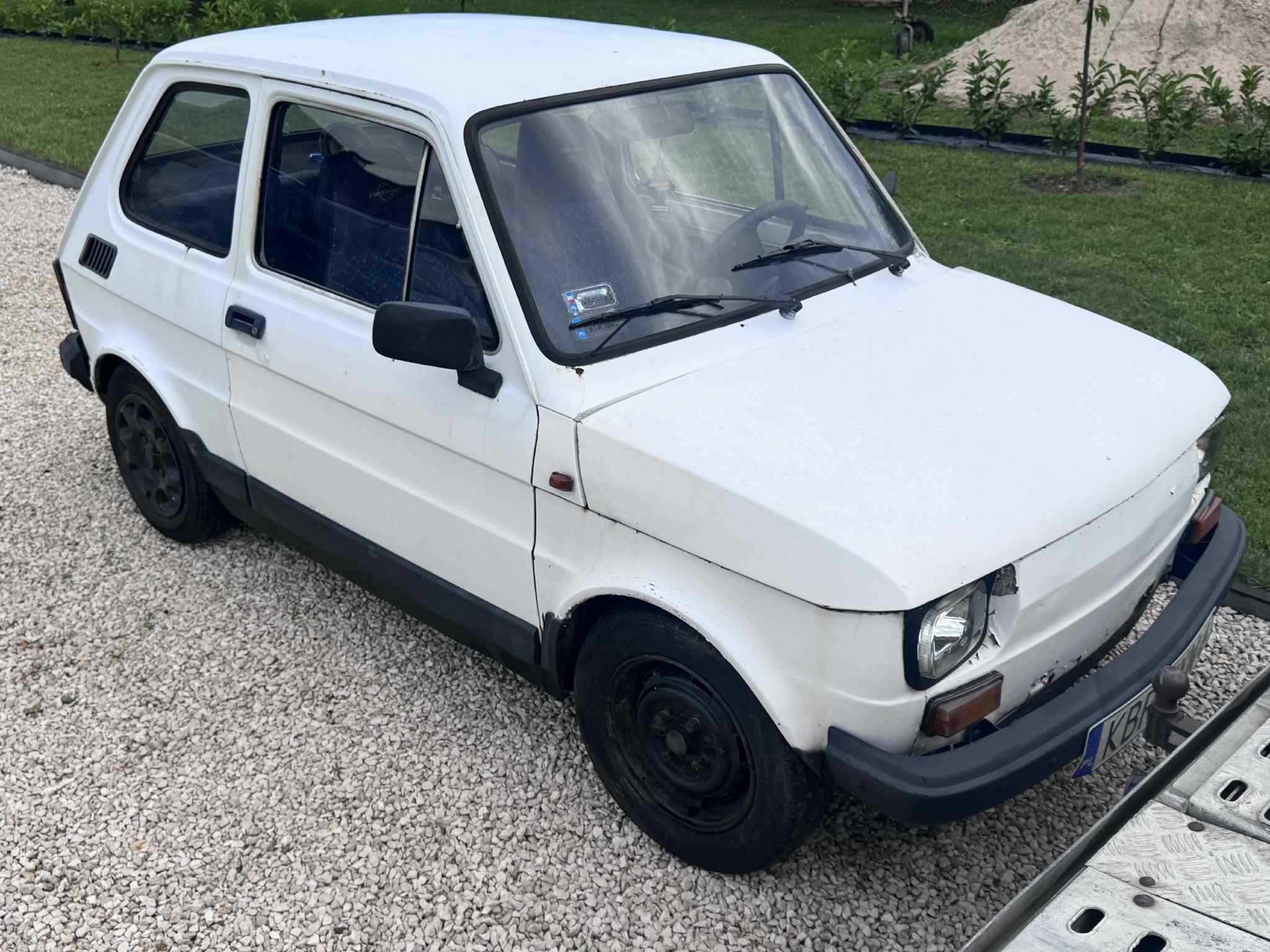 Fiat 126p*Na kapliczce*Zarejestrowany*