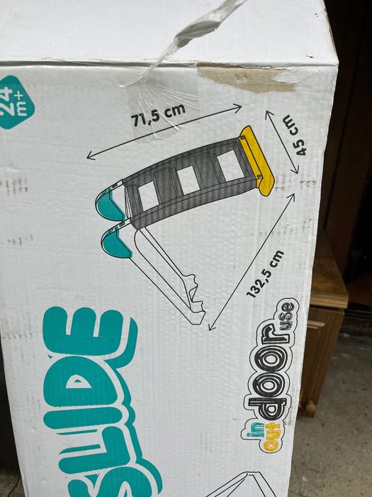 Zjeżdżalnia dla dziecka