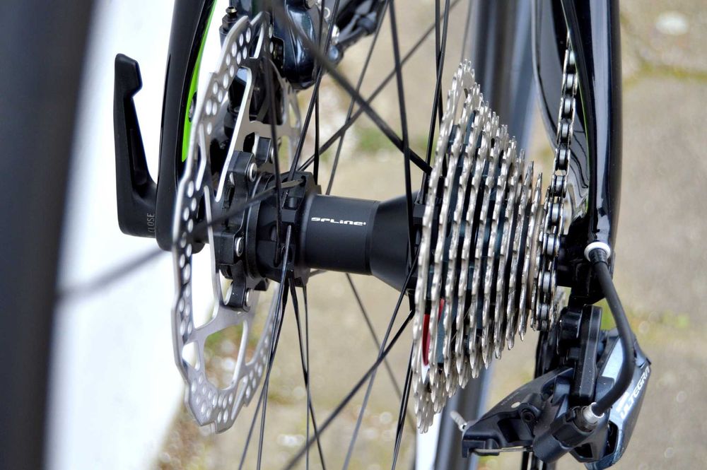 Polska produkcja Nowe koła DT SWISS P1850 DISC SPLINE szosowe gravel