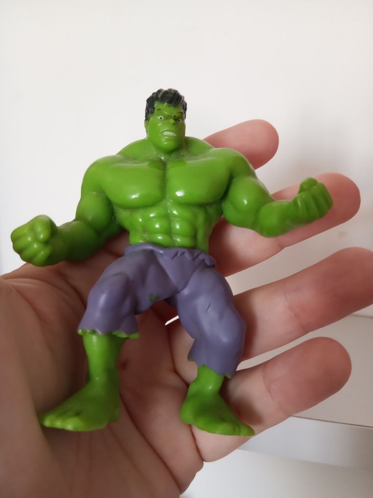 Brinquedo Figura Hulk 8,5cm