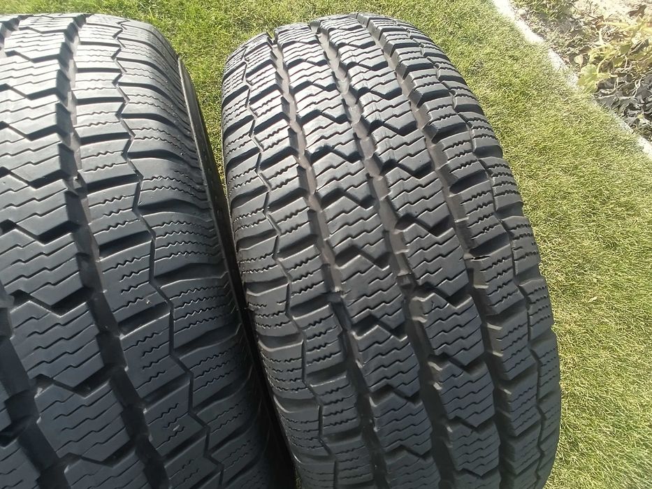 opony 205/65/16C Continental Vanco 4 Season 2 8mm 2024