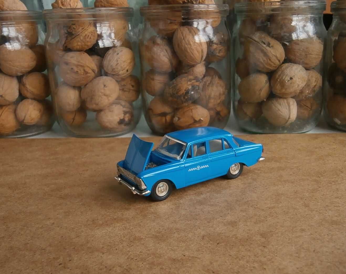 КамАЗ 5511 Самосвал ГАЗ 69 Москвич 412 Такси модель СССР 1:43