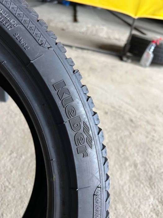 Шини 205/45 r17 Kleber Зима 2шт  (610)