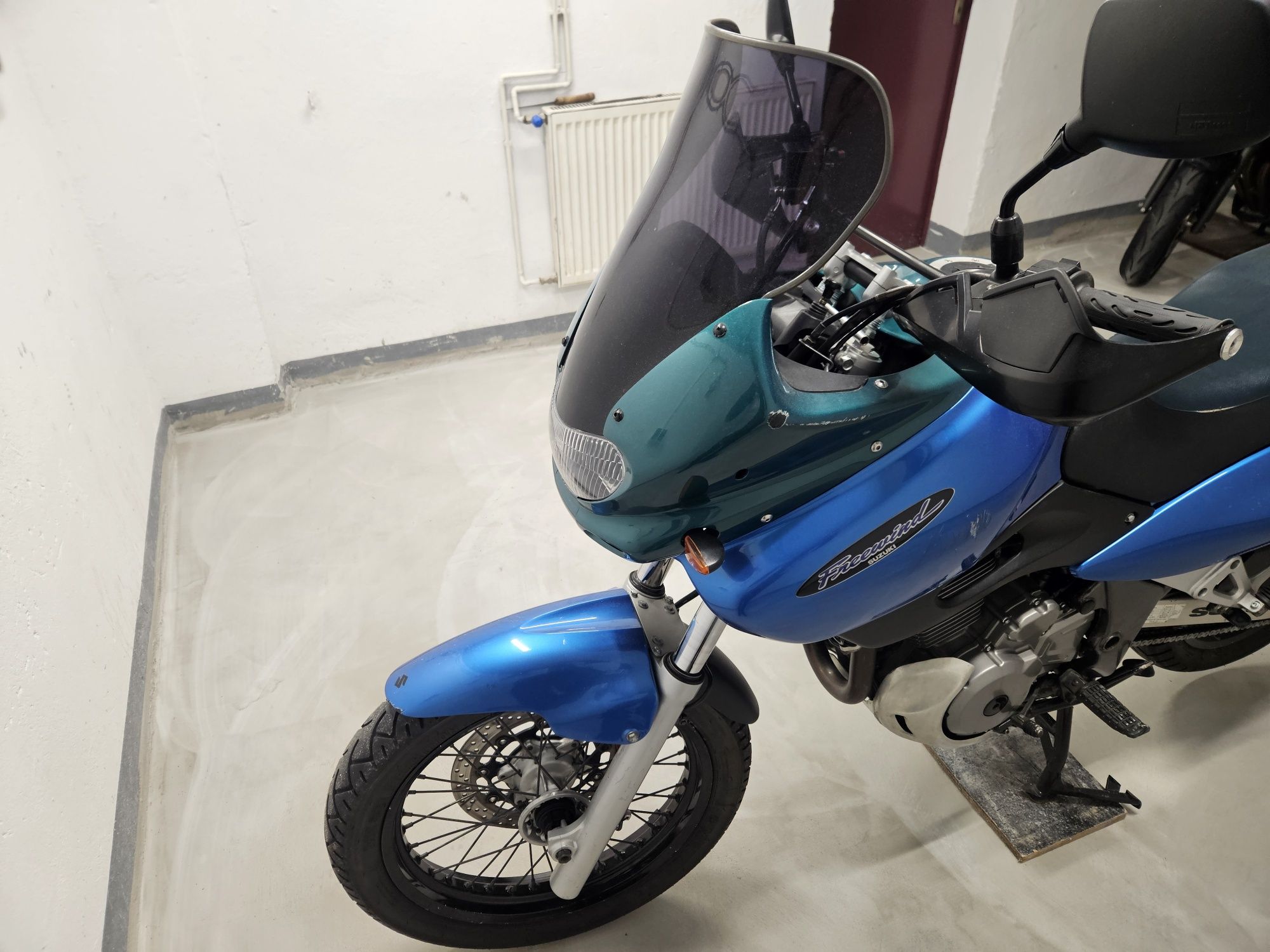 Suzuki Freewind XF 650 kat. A/A2