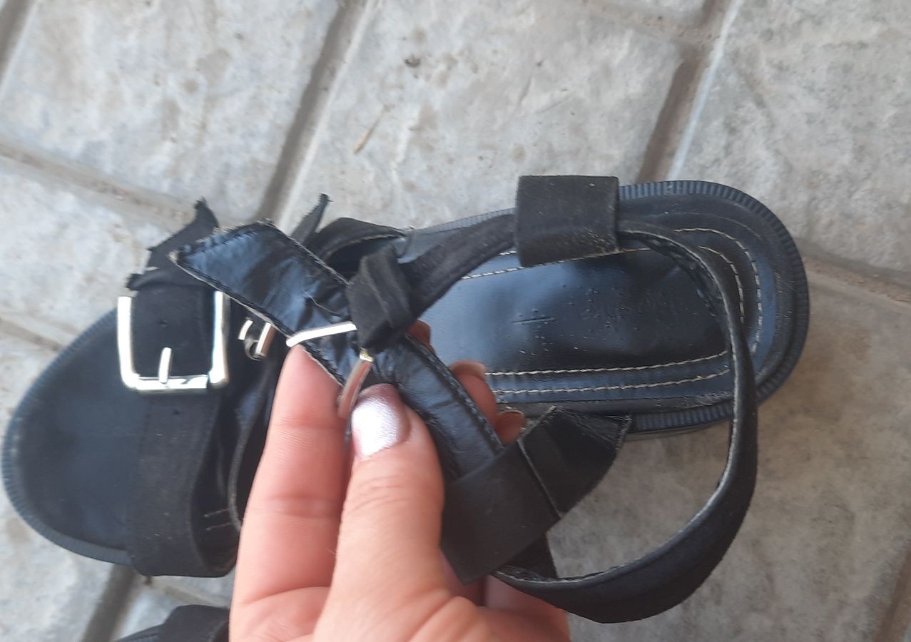 Босоножки Bershka в стиле панк на масивной подошве гранж.