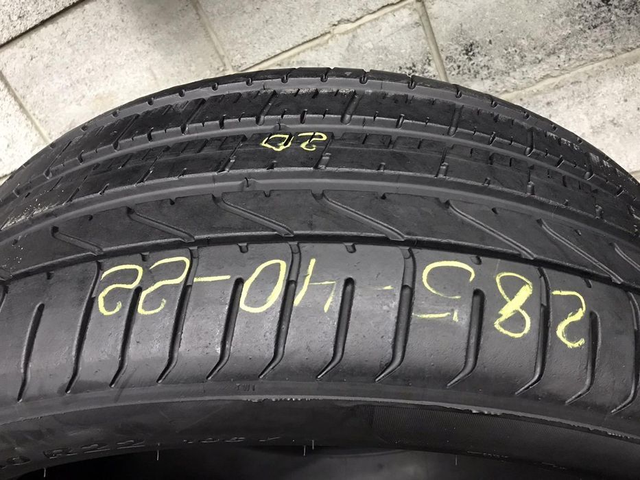 Літні шини 285/40 R22 PIRELLI