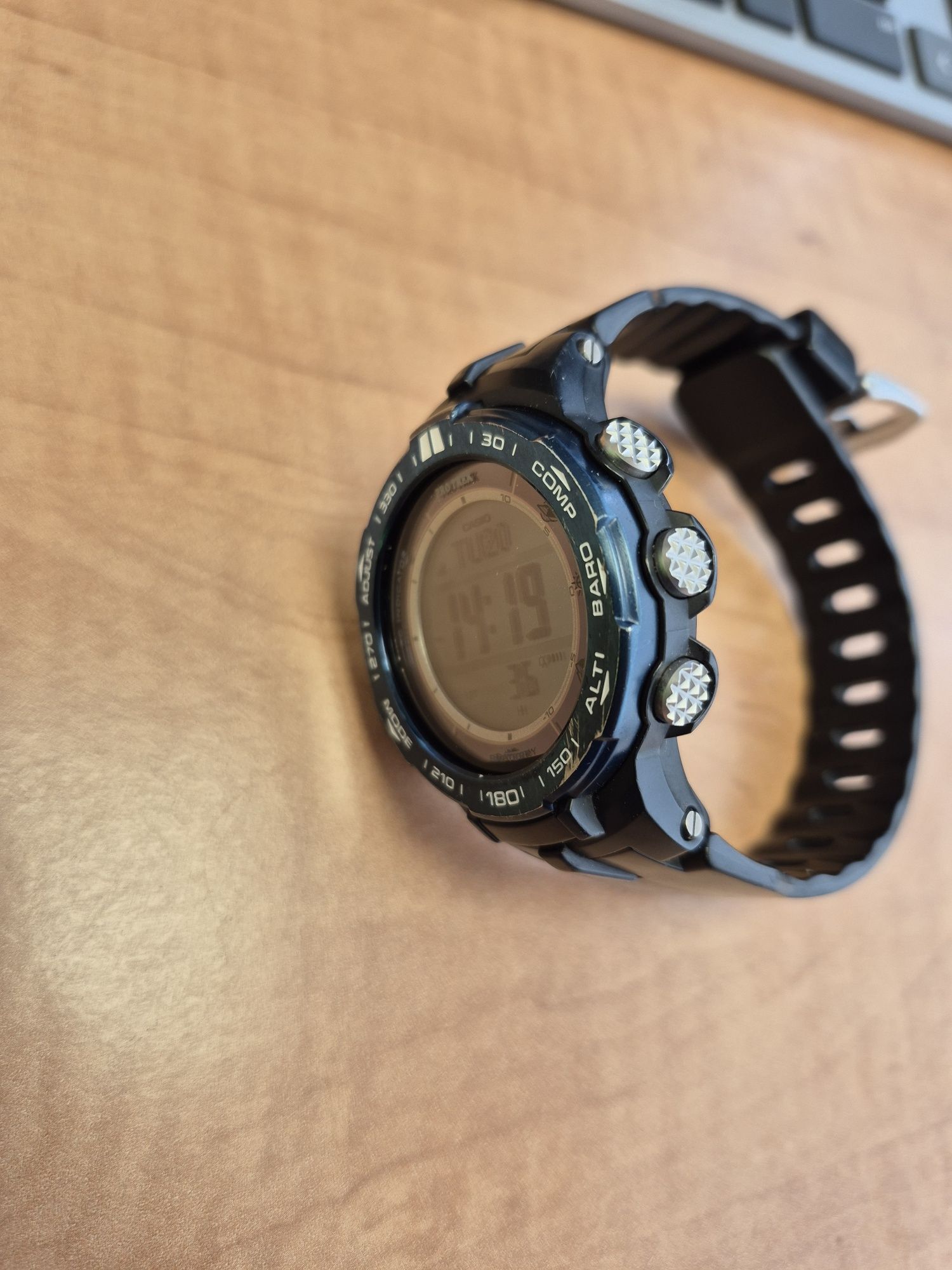 Zegarek Casio Protrek PRW-3100YB solarny