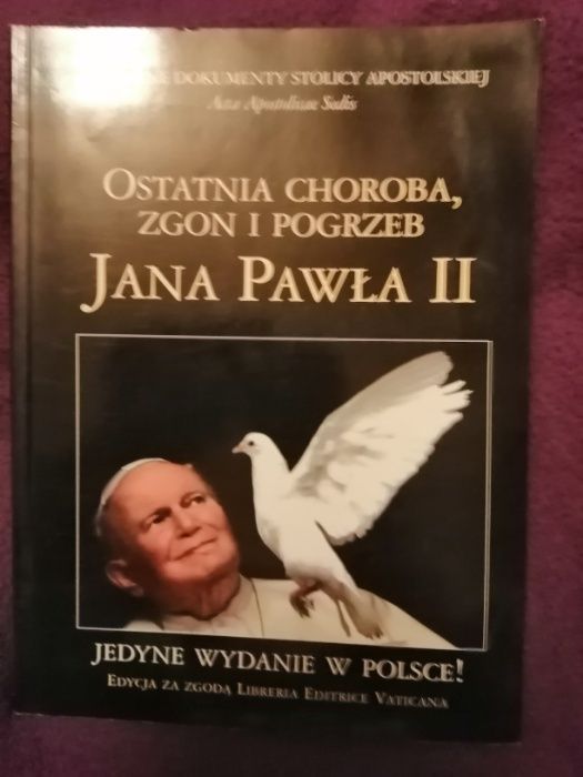 Folder "Ostatnia choroba,zgon i pogrzeb Jana Pawła II"