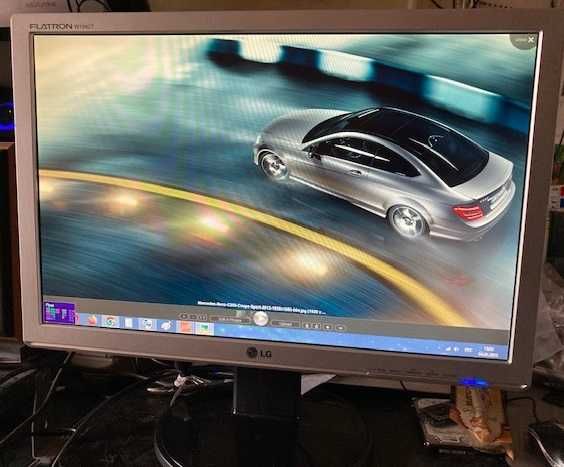 Монітор TFT19" LG flatron  W1942T Silver