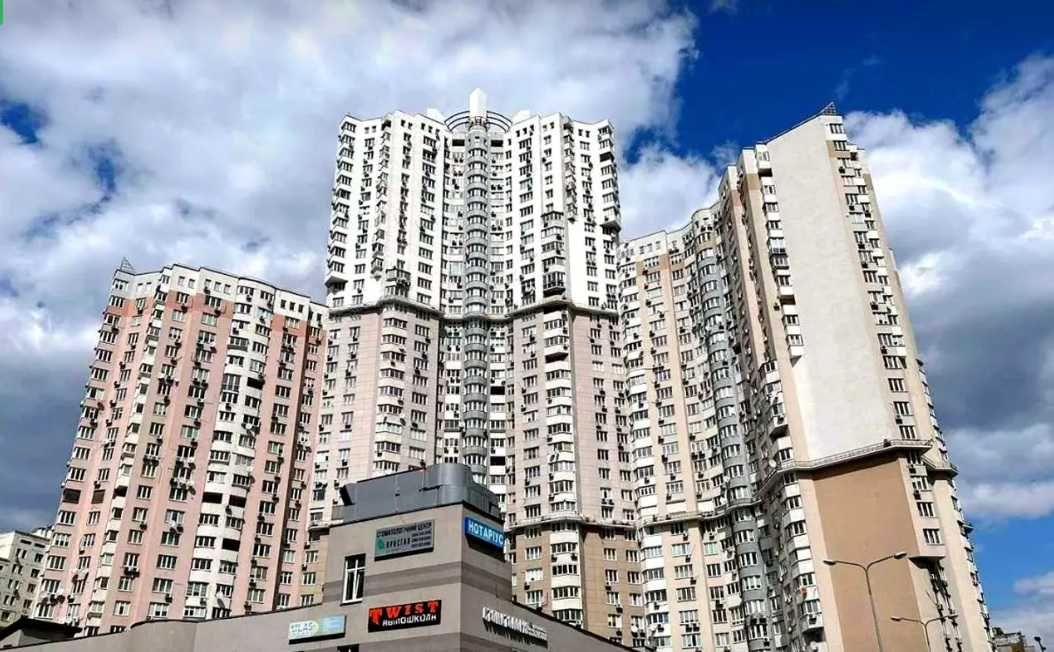 Оренда паркомісця парковки Срібнокільська 1 позняки княжий затон